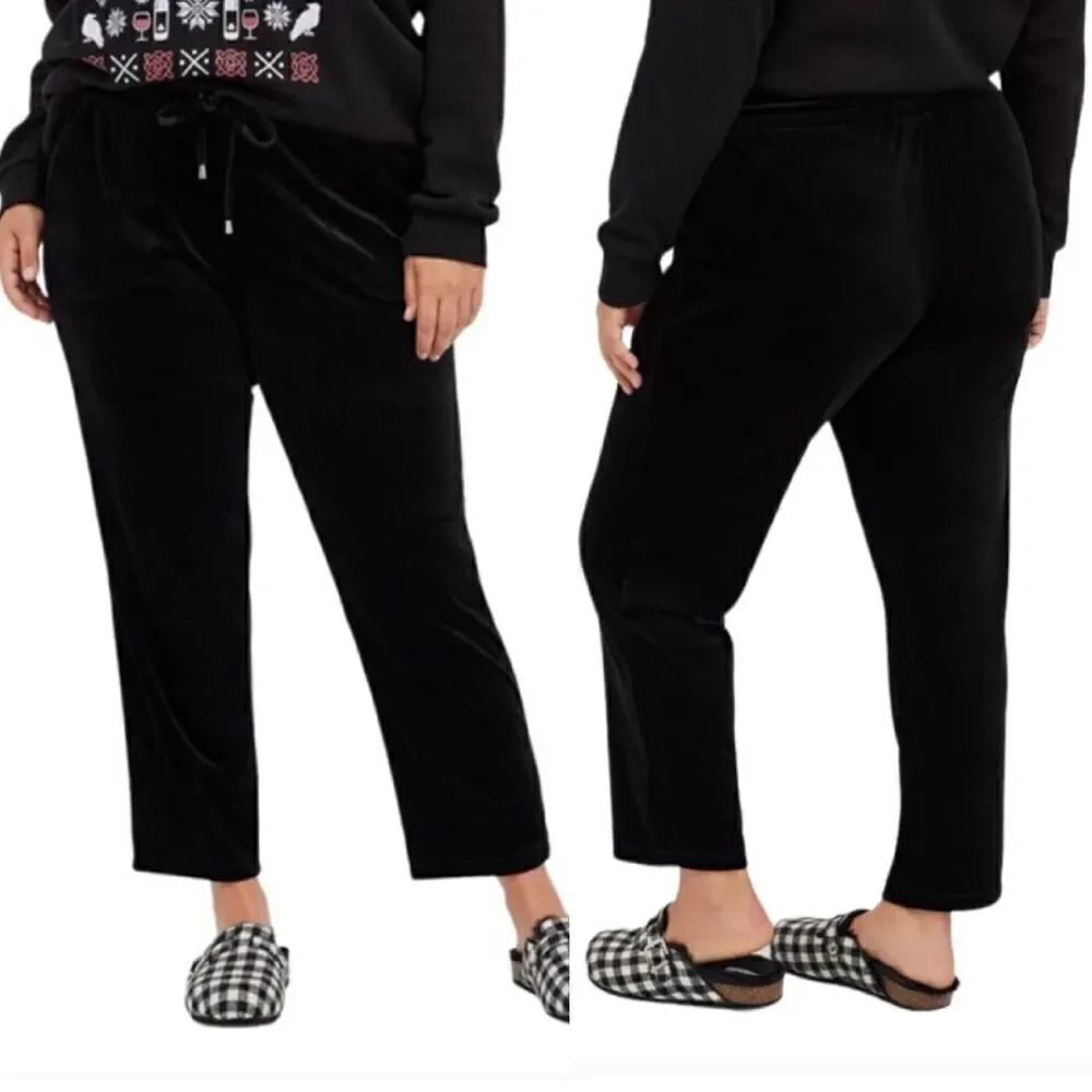 Torrid Black Pull On Relaxed Taper Velvet High Rise Pant Plussize 1X NWT